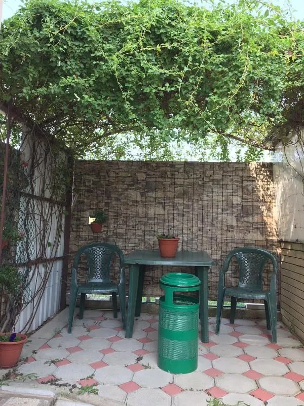 . Гостевой дом "Сафари" гостевой дом . За Родину