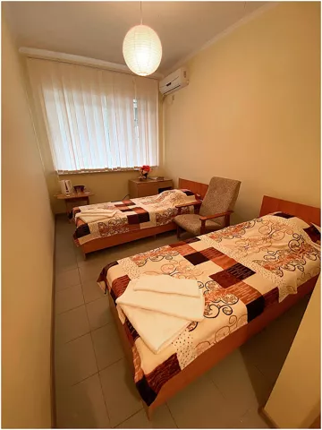 2-комнатный 4-местныйномер без балкона,  1 этаж. Гостиница Астерия. Ейск