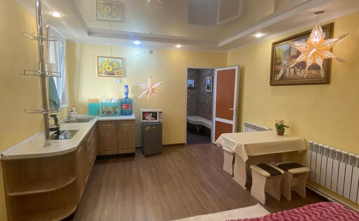 Отдельный 2х комнатный 4х местный коттедж возле бассейна.. Гостевой дом "ЭЙВА" . Агой Отдельный 2х комнатный 4х местный коттедж возле бассейна.. Гостевой дом "ЭЙВА" . Агой