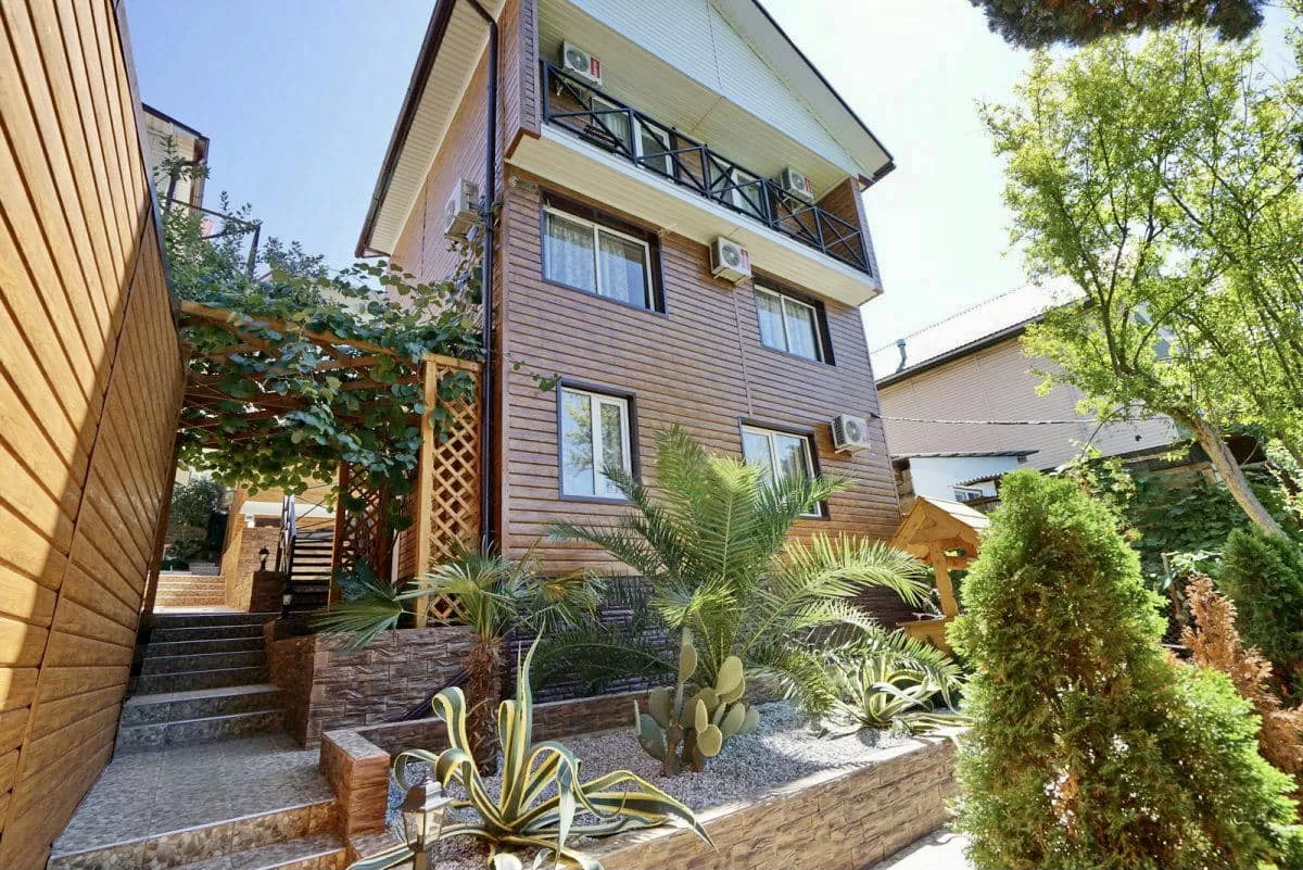 . Отель Апельсин. Лазаревское