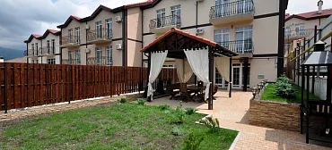 Коттедж "Кедровая роща" 