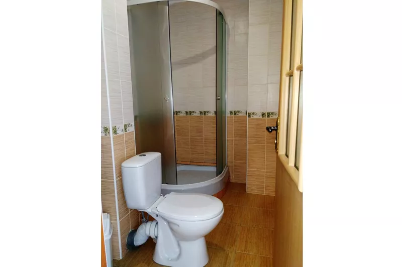 Двухкомнатный семейный люкс с балконом. Гостевой дом "Ирина" - Приветное. Приветное