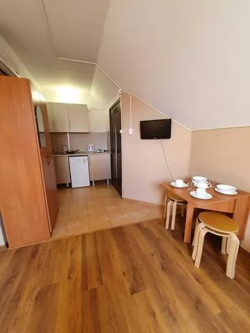 . Гостевой дом "Южный Берег" . Кабардинка