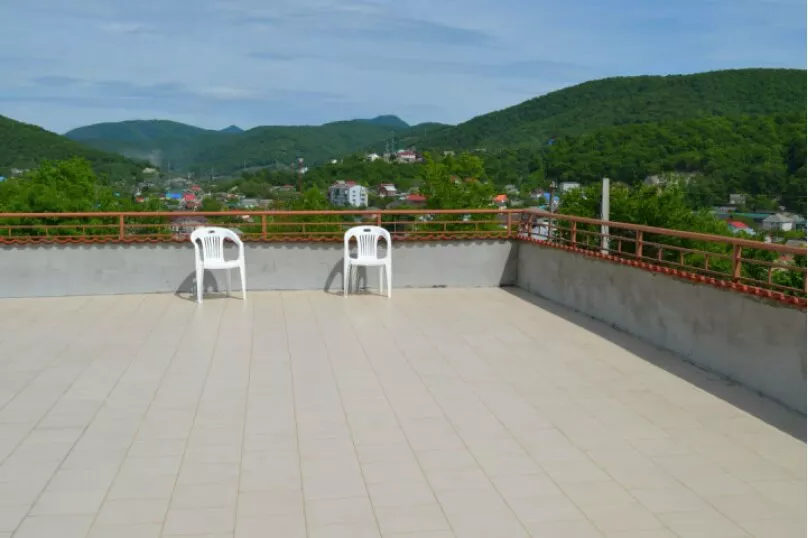 . Гостевой дом "Фаина". Новомихайловский