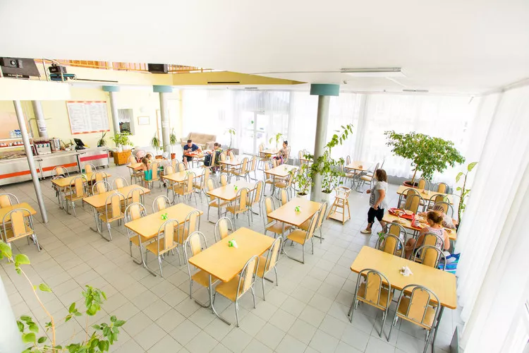 . База отдыха "Слава". Витязево