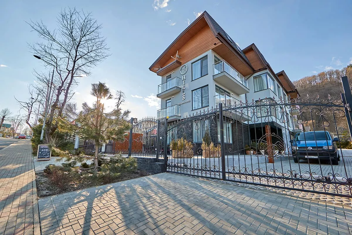 . Отель «HILLS POLYANA». Красная Поляна