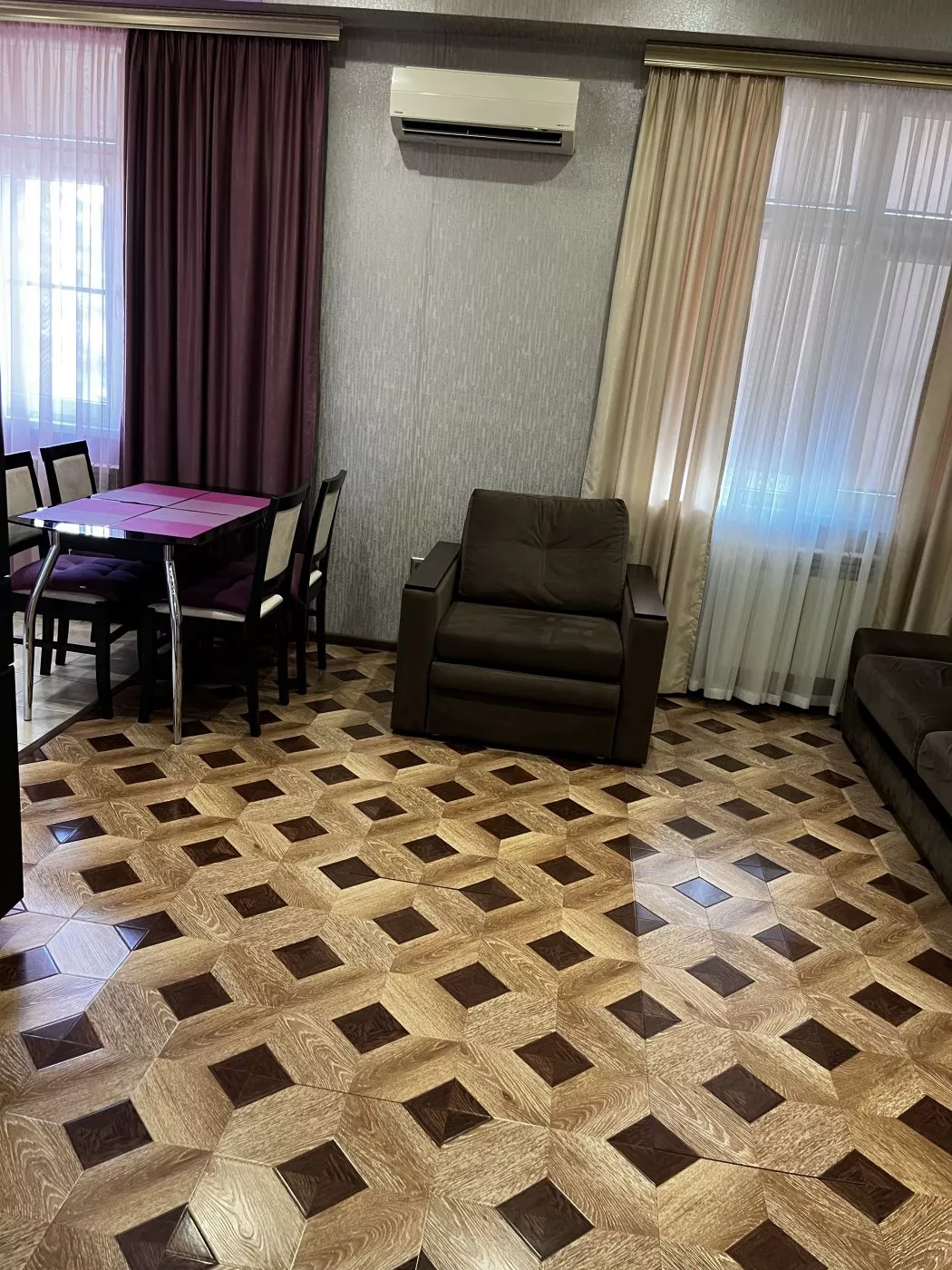 . Квартира в многоквартирном доме Студия на Свердлова 55/3. Адлер