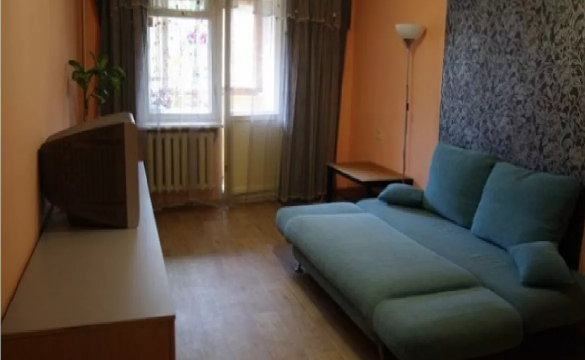 2-х комнатная квартира. Квартира в многоквартирном доме ул. Васильковского д. 2. Партенит