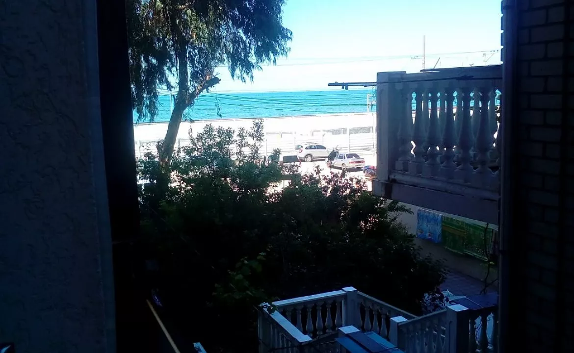 Двух комнатная квартира. Одна и двух комнатная квартира. Адлер Двух комнатная квартира. Одна и двух комнатная квартира. Адлер