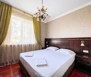 Стандарт 2-х местный (без балкона). Anzhelina Family Hotel. Стандарт 2-х местный (без балкона). Anzhelina Family Hotel.