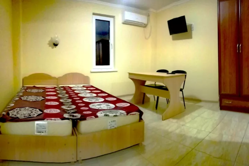 Эконом. Гостевой дом Нуне. Ялта