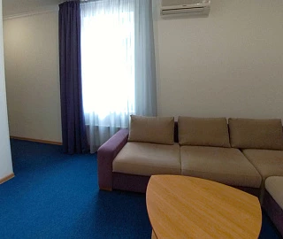 Люкс двухкомнатный. Гостевой дом "Орион". 