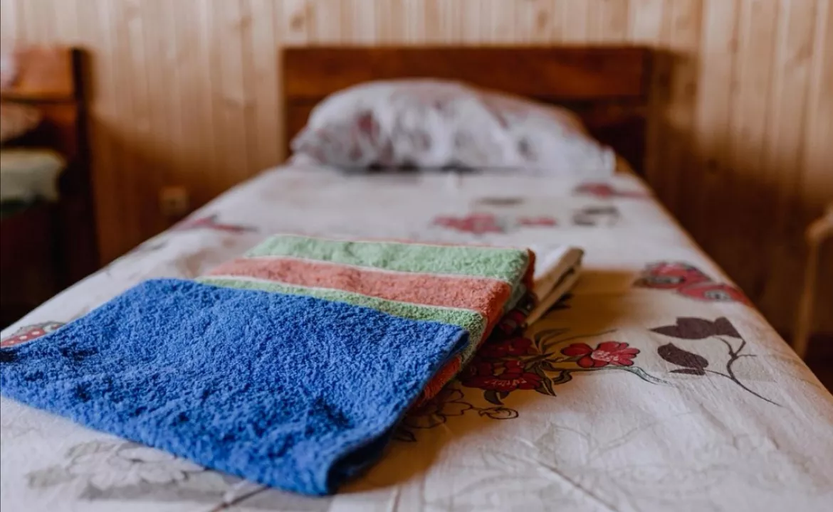 Четырехместный номер с видом во двор.. Гостевой дом Морской бриз - Кучугуры. Кучугуры Четырехместный номер с видом во двор.. Гостевой дом Морской бриз - Кучугуры. Кучугуры