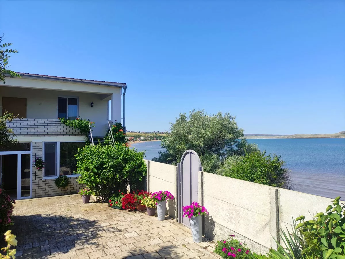 . Частное домовладение «Лилея». Керчь