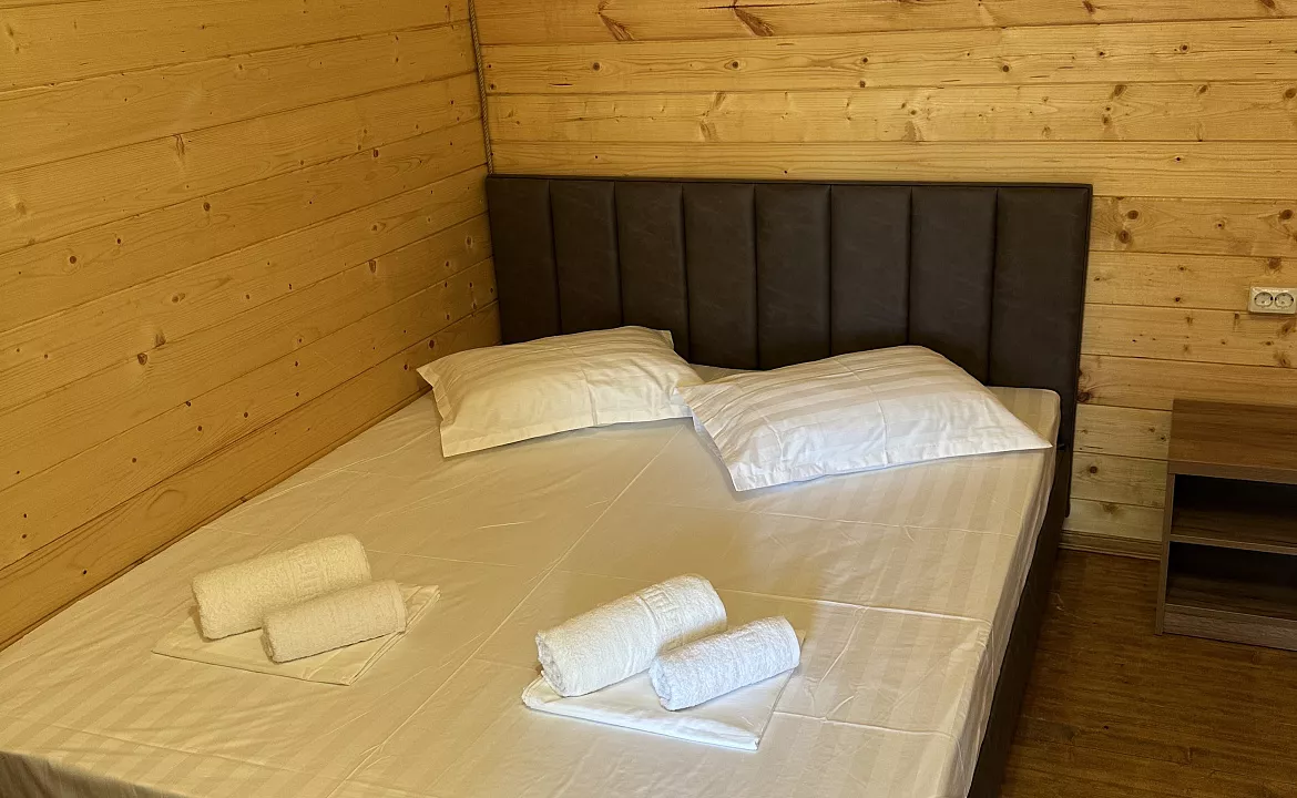 Wood Dhouse . База отдыха Wood Dhouse. Джубга