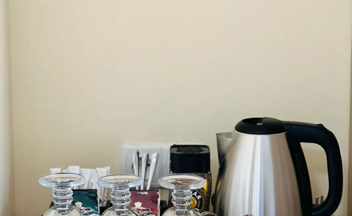 Номер на троих . Частный сектор Калараш 77. Лазаревское Номер на троих . Частный сектор Калараш 77. Лазаревское