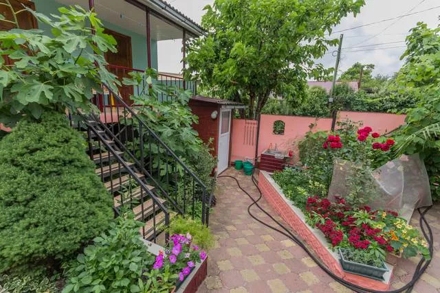 . Частный сектор "У Капитана". Вардане