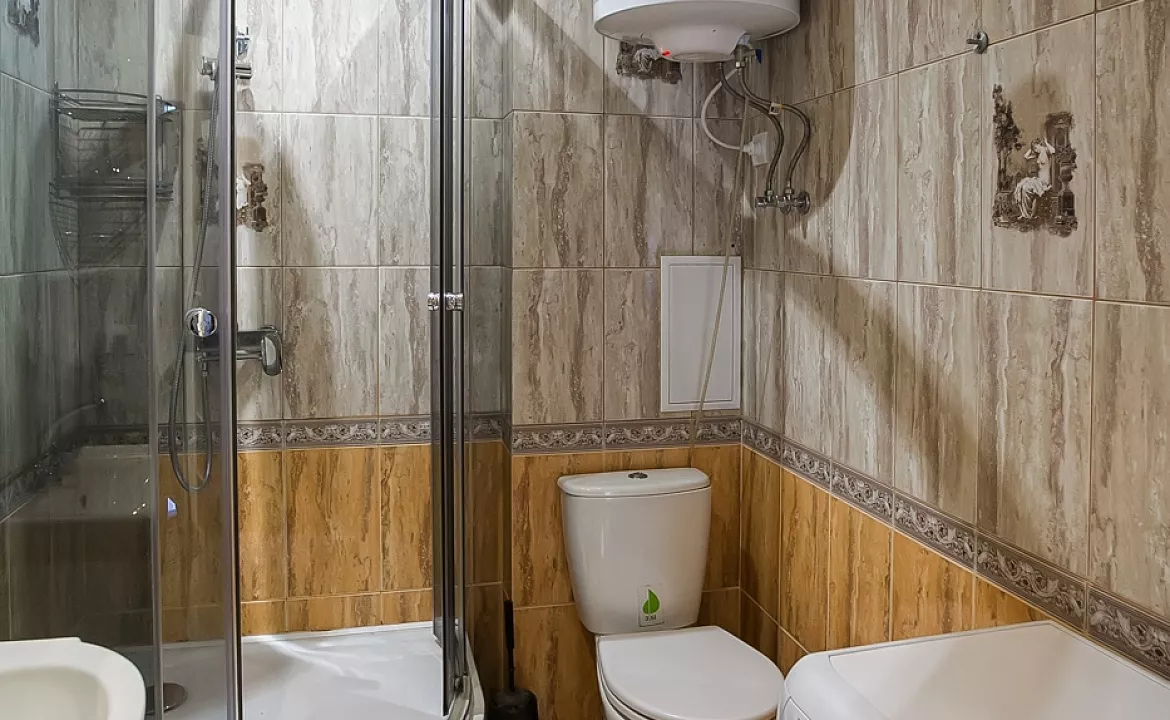 Квартира-студио №16. Квартира в многоквартирном доме Видовые апартаменты в Мисхоре. Кореиз Квартира-студио №16. Квартира в многоквартирном доме Видовые апартаменты в Мисхоре. Кореиз