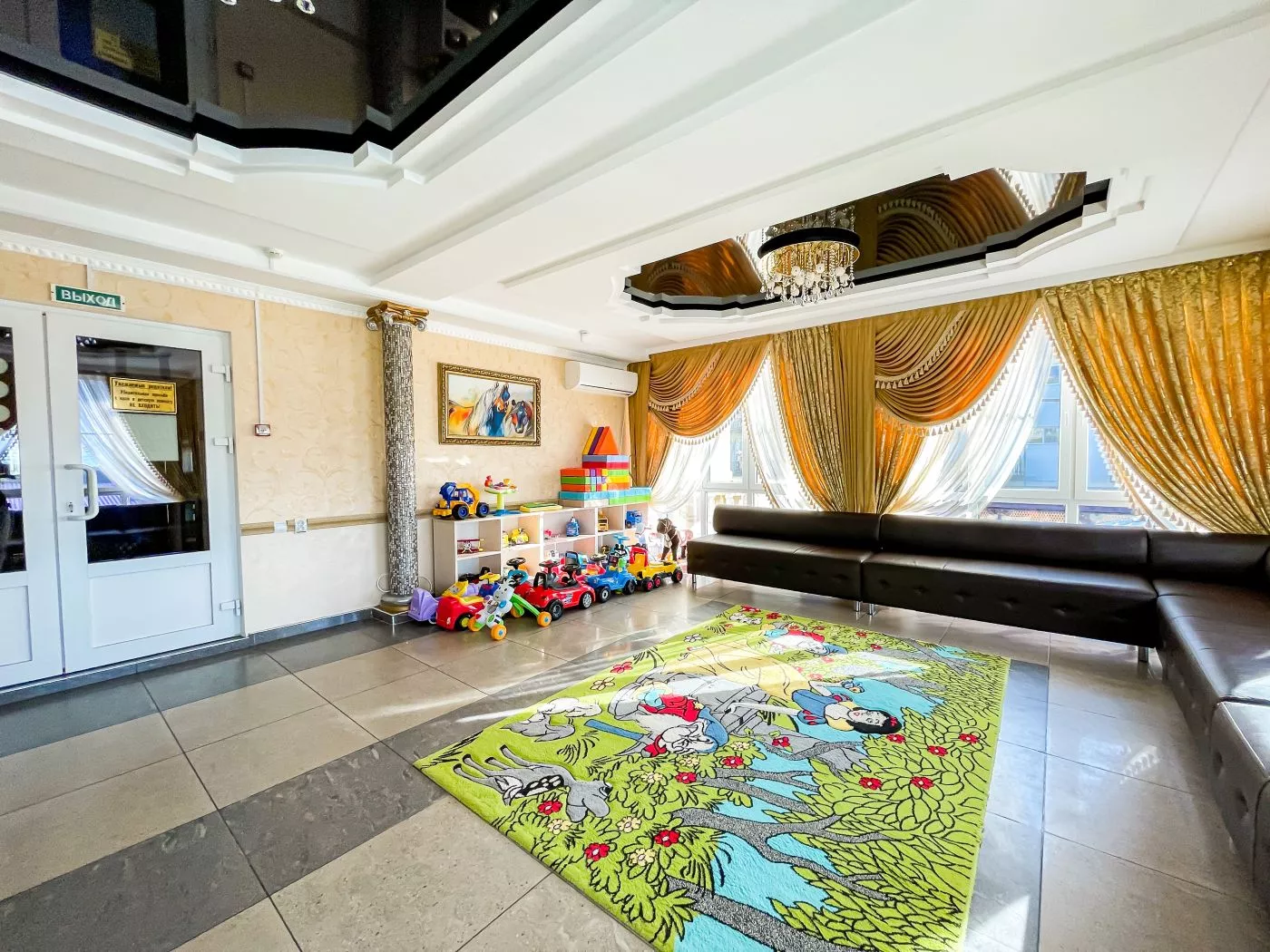 . Anzhelina Family Hotel. Витязево