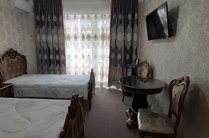 2-МЕСТНЫЙ 1-КОМНАТНЫЙ (С РАЗДЕЛЬНЫМИ КРОВАТЯМИ). Отель «Султан». Симферополь