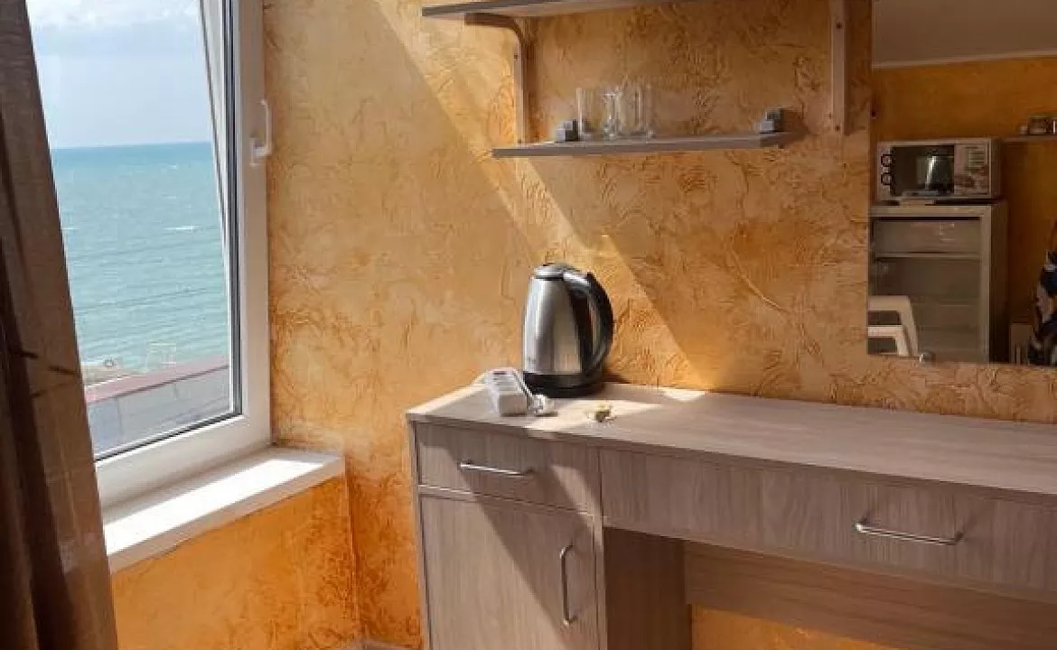 Сочи - первая линия моря !. Гостевой дом Санмарино. Сочи