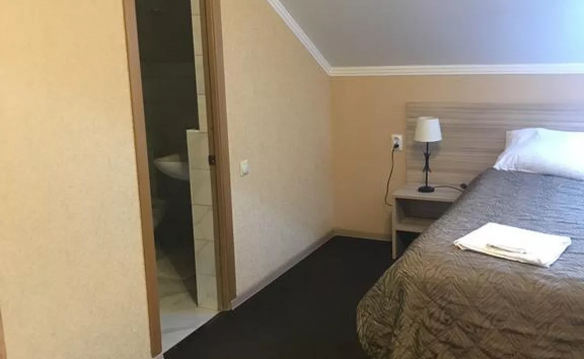 Мансардный (1 комнатный двухместный без балкона). Частная гостиница "Верона". Адлер