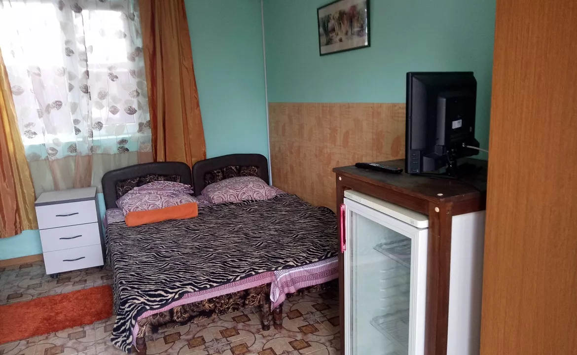 Четырехместный комфорт. Гостевой дом SunnyHouse. Витязево Четырехместный комфорт. Гостевой дом SunnyHouse. Витязево