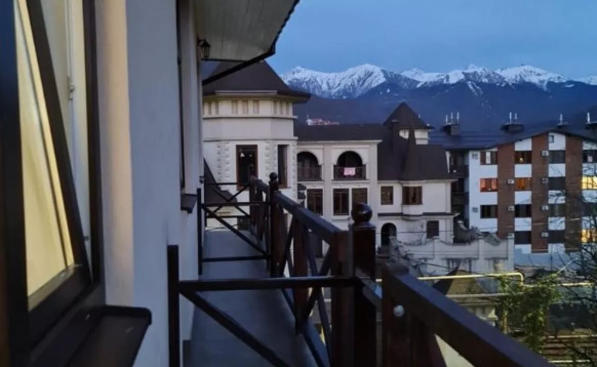 Номер-студио с видом на горы. Апарт-отель Steford Aparts. Красная Поляна