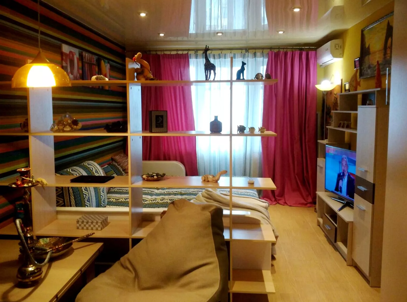 . Квартира в многоквартирном доме Коктебель рядом с морем (350 м) . Коктебель