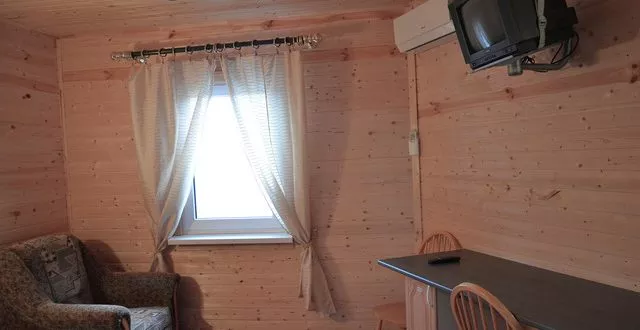 НИЖНИЙ ДОМИК. База отдыха «ФУТАРК». Форос