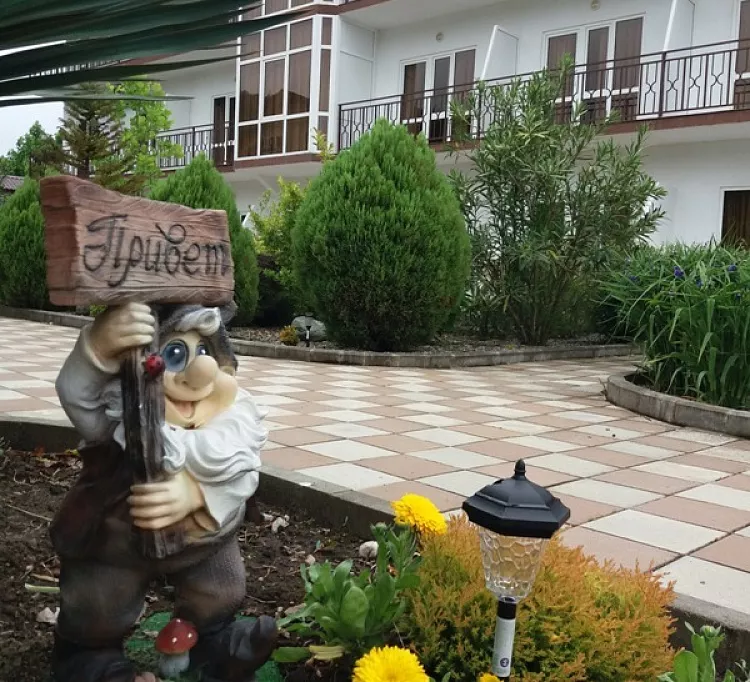 . Гостевой дом "Алмаз". Вардане