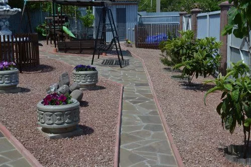 . Гостевой  дом "ДонБас". Солнечногорское