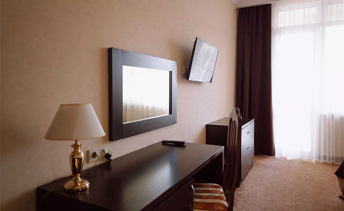 Стандарт c балконом. Отель «Оскар». Геленджик