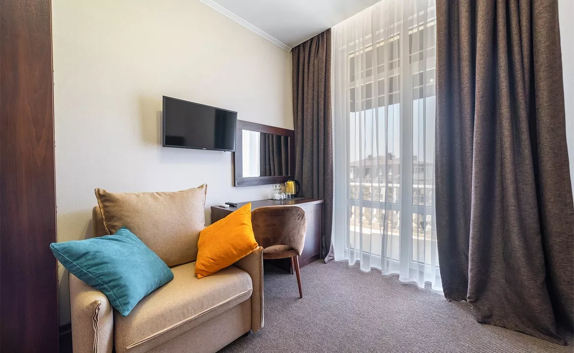 Полулюкс. Отель MiGal. Сочи