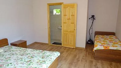 4х местный. Гостевой дом "Вавилон". Гудаута