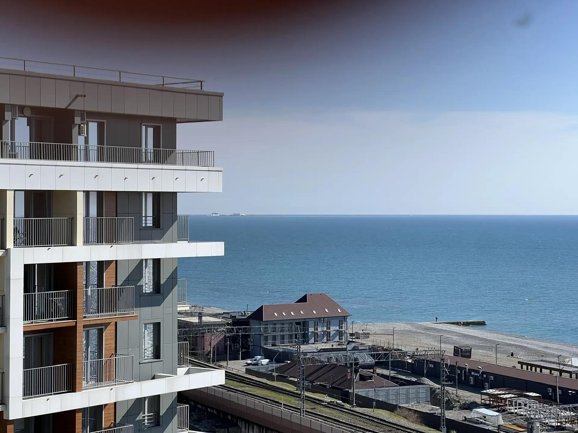 . Квартира в многоквартирном доме Апартамент с видом на море и горы. Дагомыс