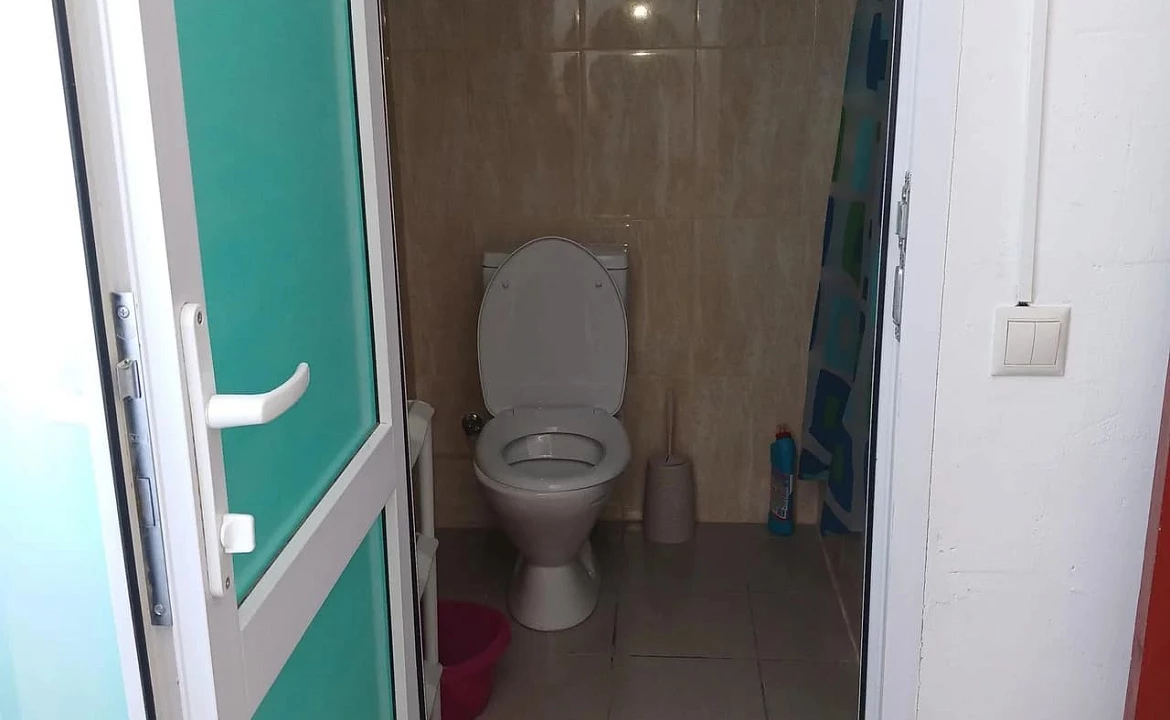 3х местный Люкс, от 1 до 4 гостей, двуспальная кровать, вид на море. Гостевой дом "Горная лаванда". Лазаревское