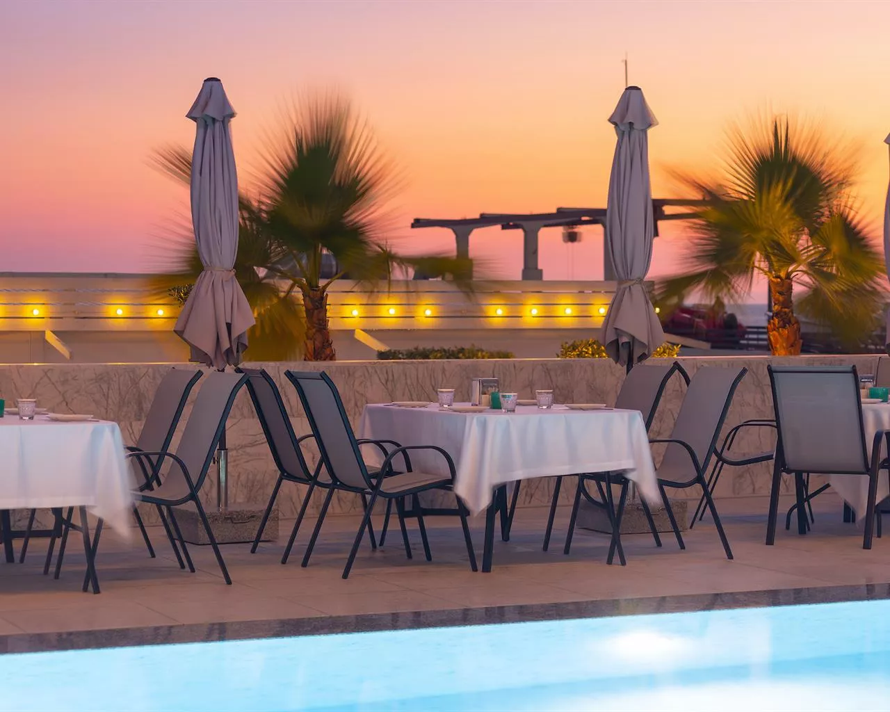 . Отель "Delos Hotel". Адлер