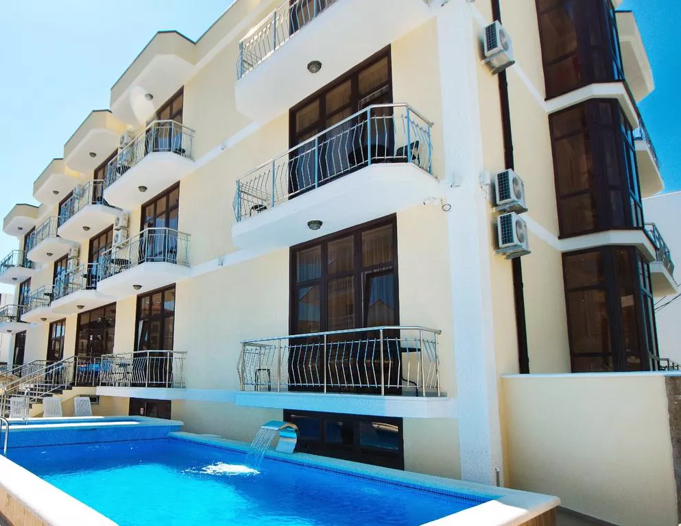 . Гостевой дом "Родос". Кабардинка