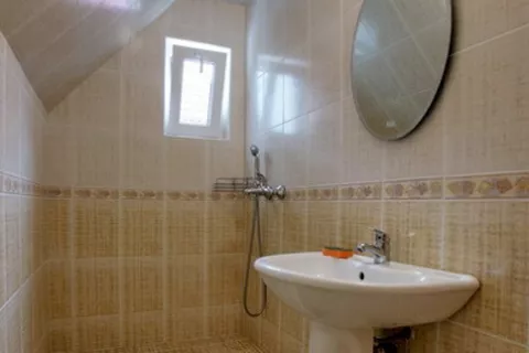 3-х комнатный + балкон. Гостевой дом "У Александра". Лазаревское 3-х комнатный + балкон. Гостевой дом "У Александра". Лазаревское