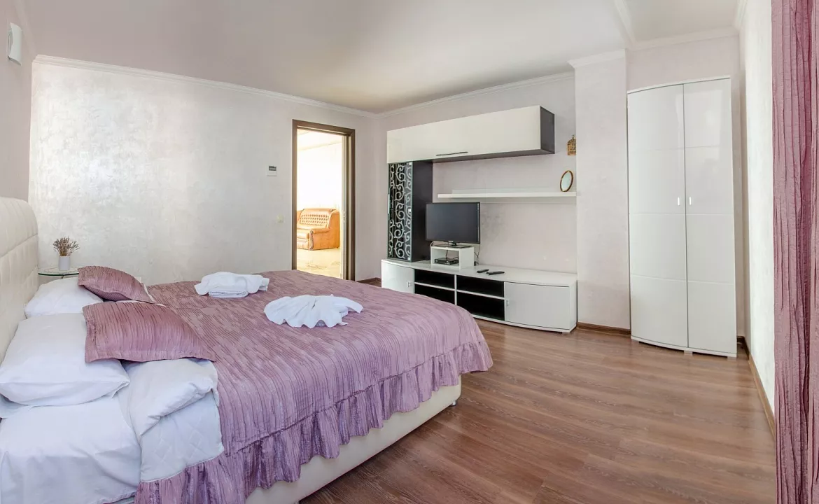 АПАРТАМЕНТЫ. Бутик-отель «Лаванда». Рыбачье