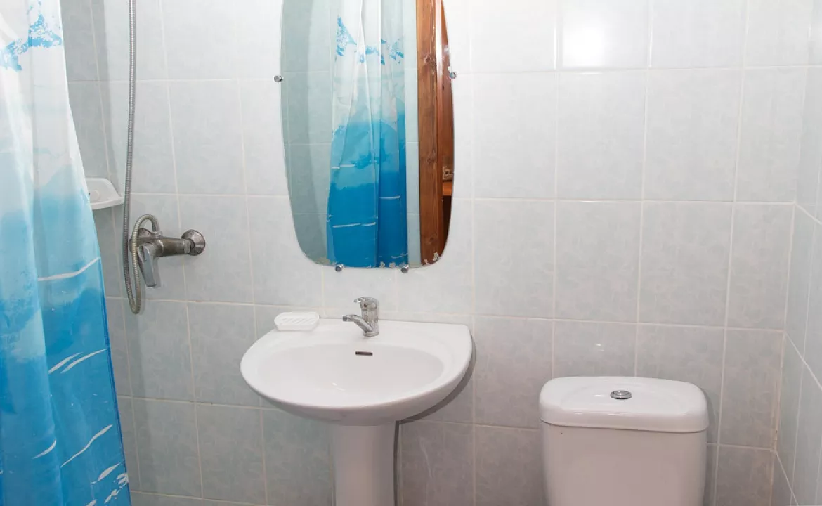 Номера Люкс. База отдыха "Альтернатива". Береговое