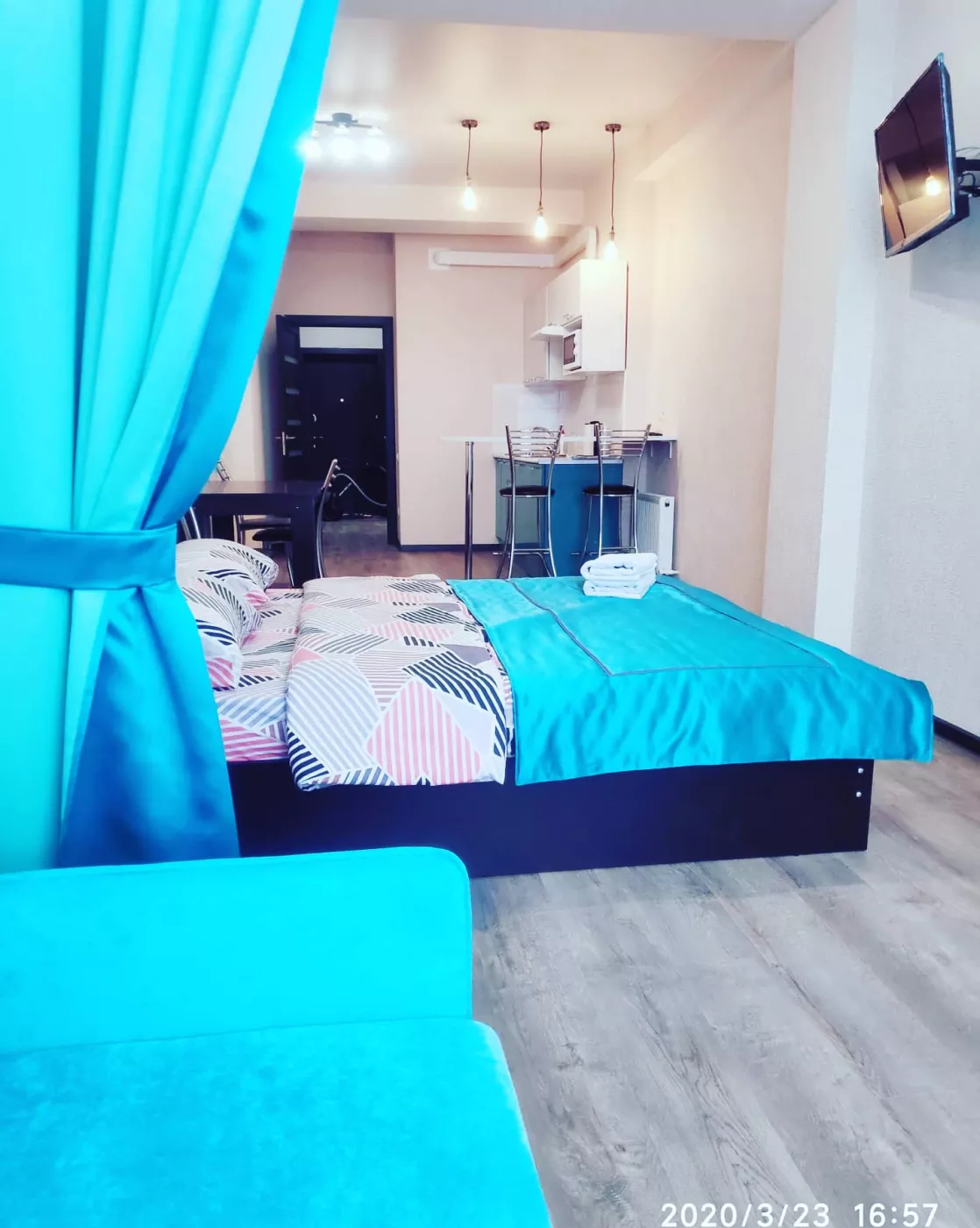 . Квартира в многоквартирном доме Студии в центре Севастополя. Севастополь . Квартира в многоквартирном доме Студии в центре Севастополя. Севастополь