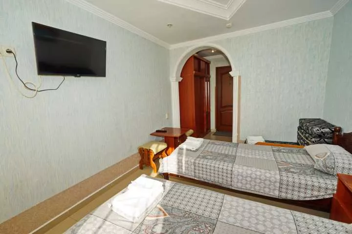 Стандарт 3-х местный. Отель «Черноморец». Лазаревское Стандарт 3-х местный. Отель «Черноморец». Лазаревское