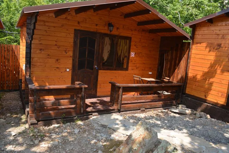 Бунгало 1-комнатный. База отдыха Можжевеловый Рай. Малый Утриш