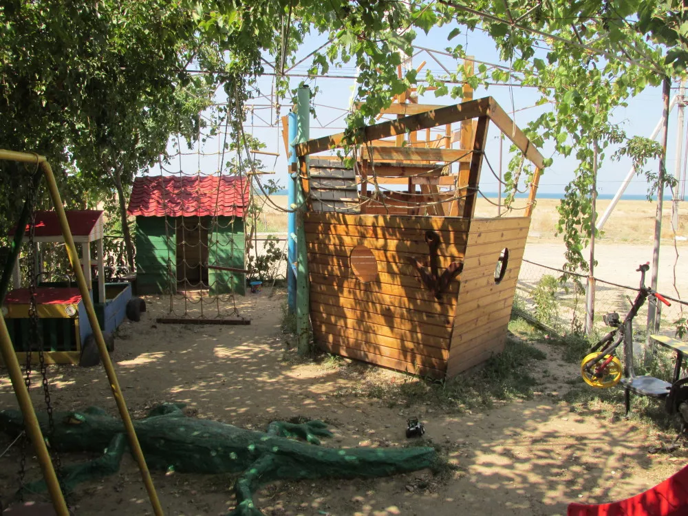 . Гостевой дом "Прибрежный". Симферополь