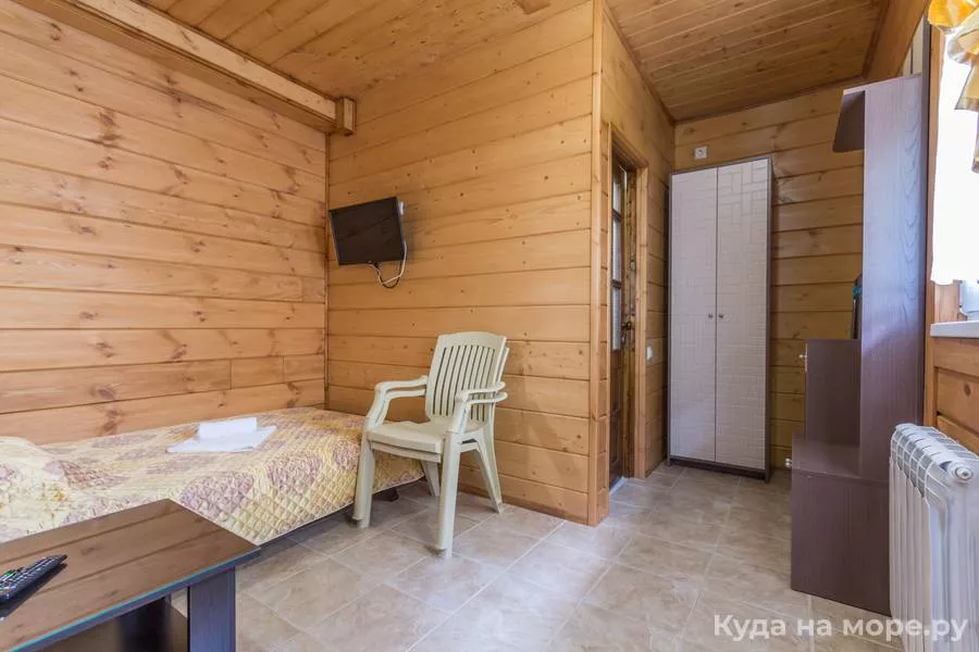 Двухкомнатный Люкс. Гостевой дом "Алфавит". Адлер Двухкомнатный Люкс. Гостевой дом "Алфавит". Адлер