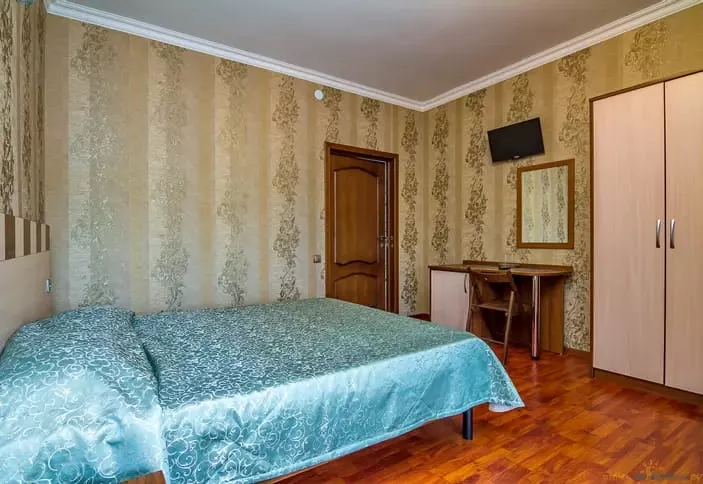 . Отель «Лазурит». Архипо-Осиповка