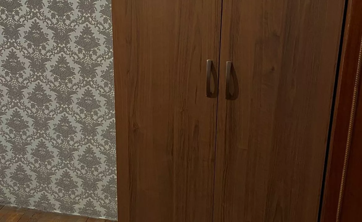 Двухкомнатная квартира под ключ. Двухкомнатная квартира у рынка . Гагра