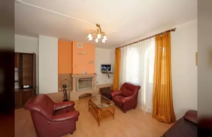 «Люкс» с камином (2-х уровневый). Отель «Поворот». Эльбрус - гостиницы